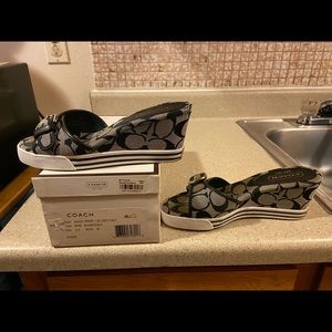 Coach Wedges